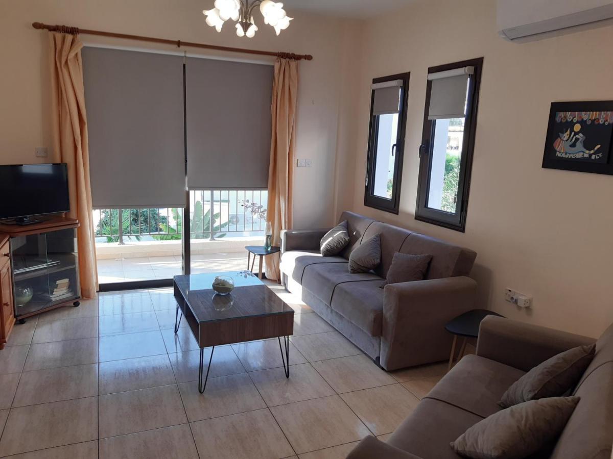 Marinea Beach Villas Klorakas Екстер'єр фото