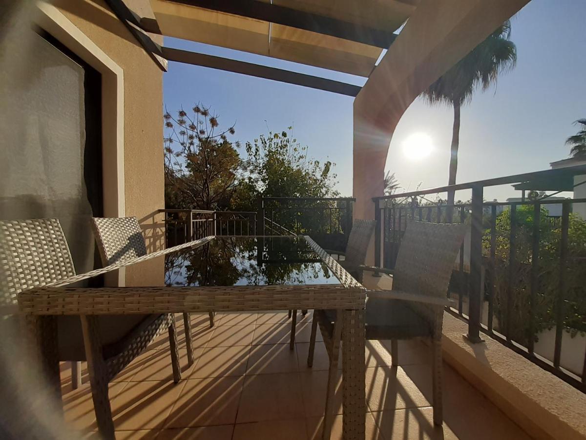 Marinea Beach Villas Klorakas Екстер'єр фото