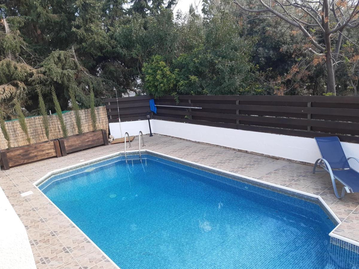 Marinea Beach Villas Klorakas Екстер'єр фото