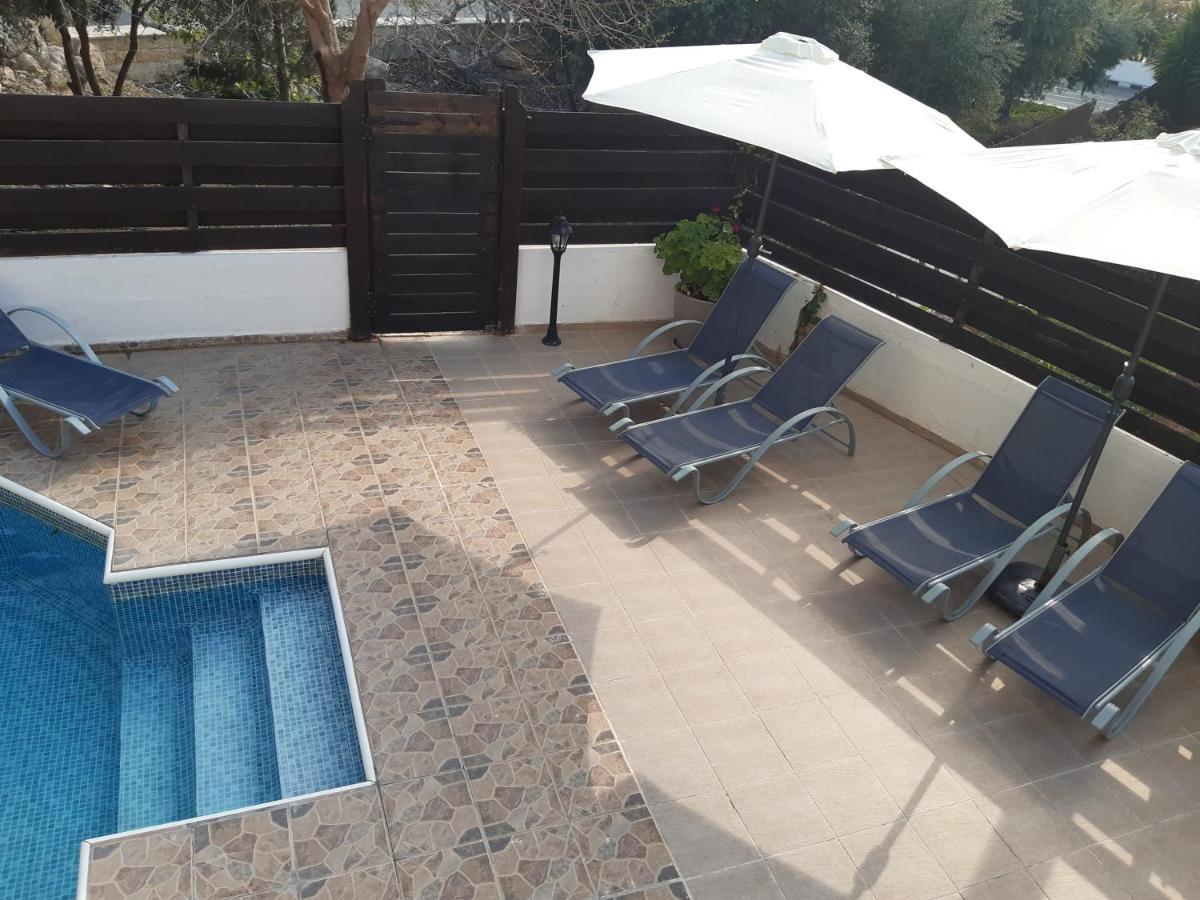 Marinea Beach Villas Klorakas Екстер'єр фото