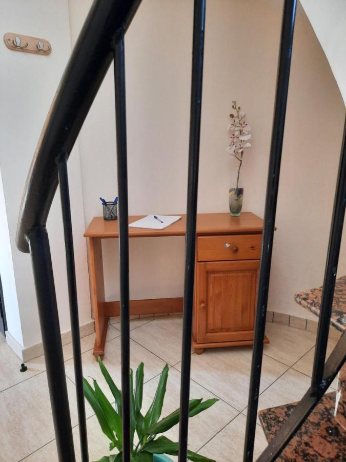 Marinea Beach Villas Klorakas Екстер'єр фото
