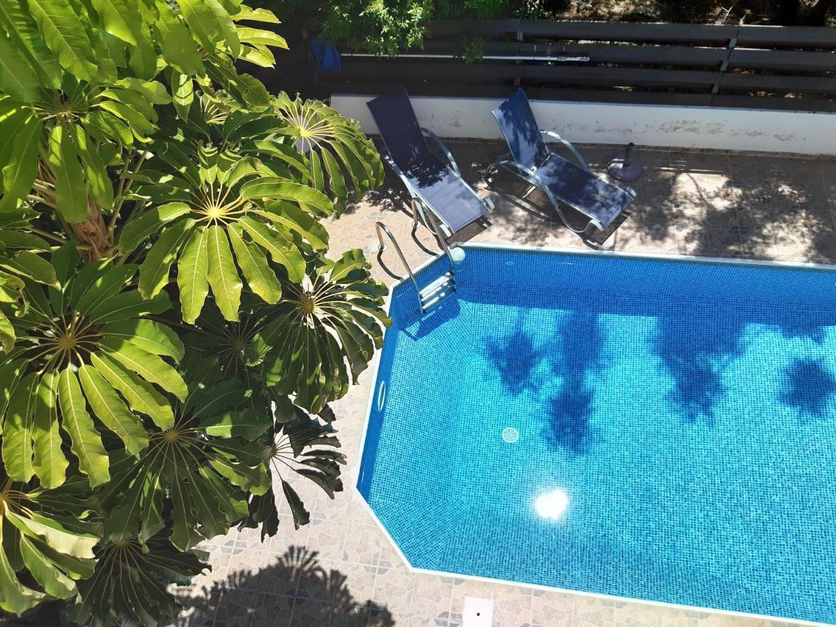 Marinea Beach Villas Klorakas Екстер'єр фото